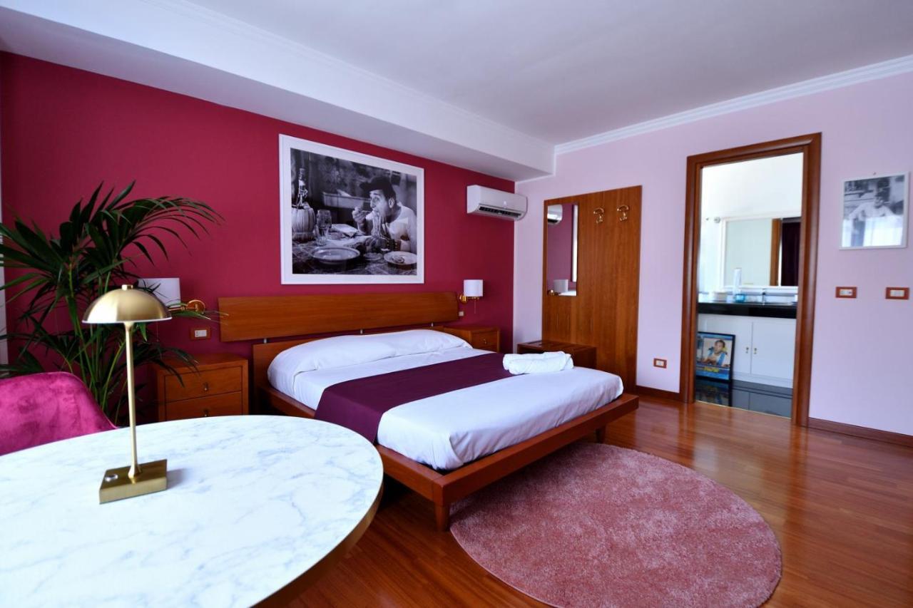 Bed and Breakfast Le Cinema Formia Zewnętrze zdjęcie