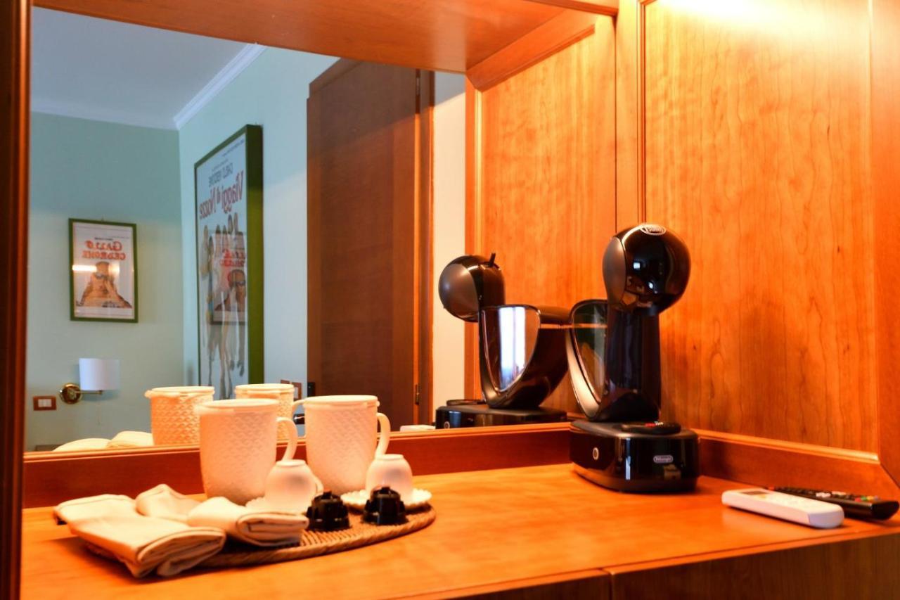 Bed and Breakfast Le Cinema Formia Zewnętrze zdjęcie
